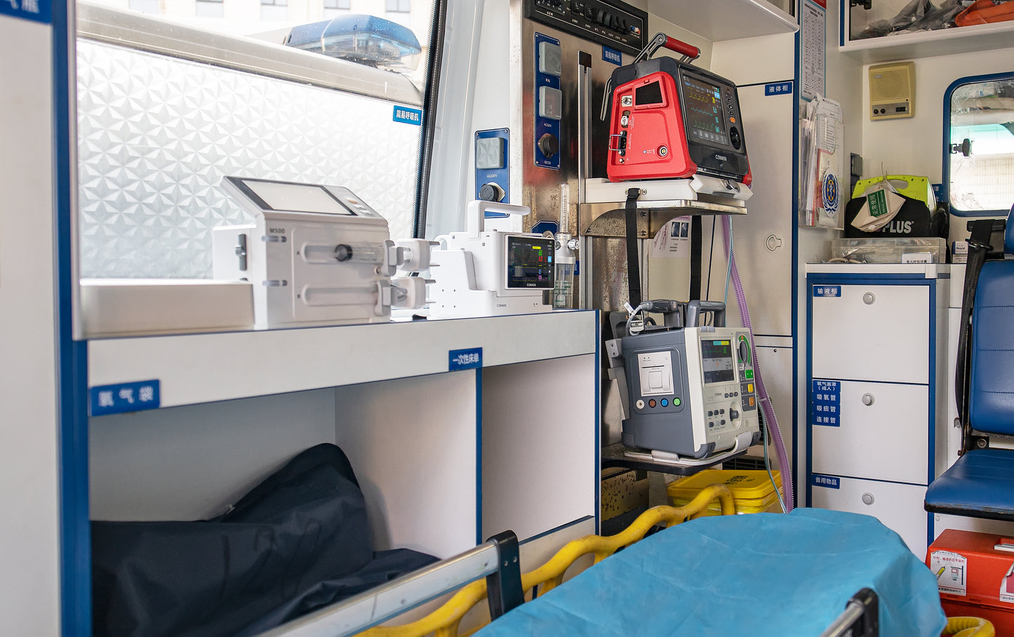K1 Emergency and Transport Patient Monitor